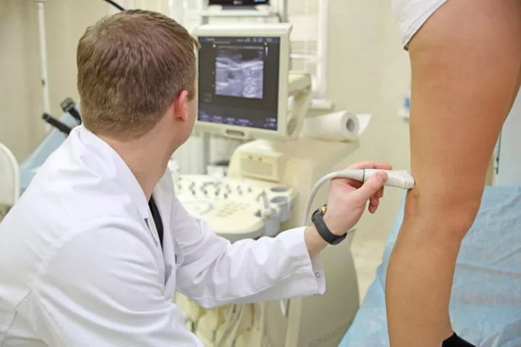 Hastanın teşhise tabi tutulması istenir